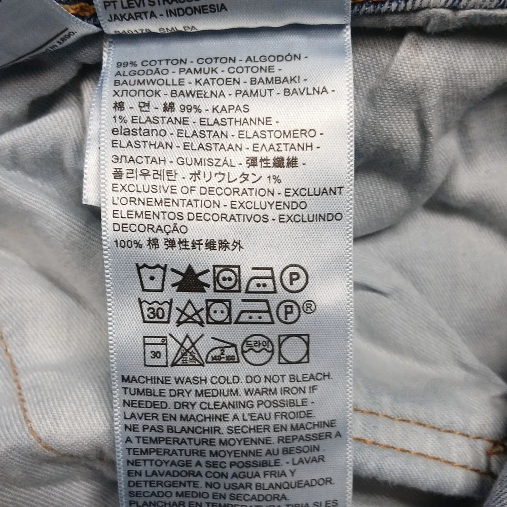 Levi's 559 Relaxed Straight Jeans‎ Mens 52x32 Light Wash Blue Denim EUC